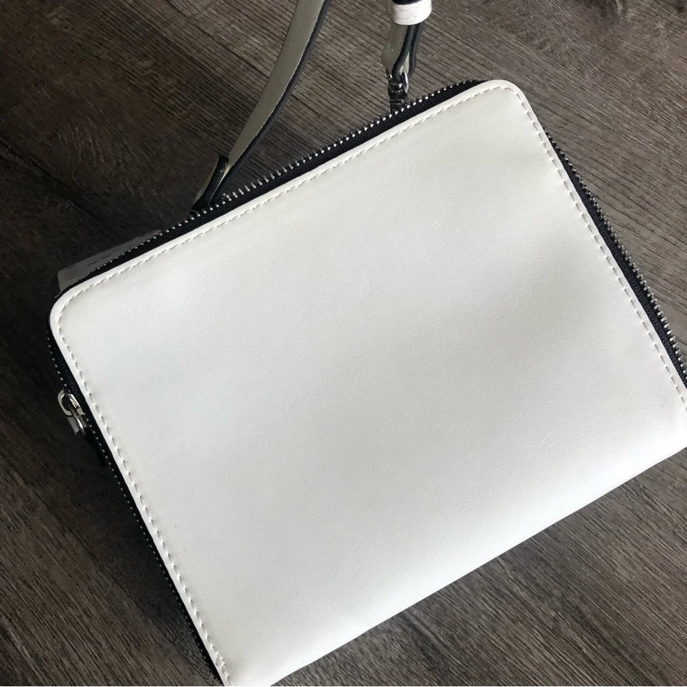 RARE ✨NWT ZARA Clear Vinyl Crossbody HEY Bag - Picture 14 of 15